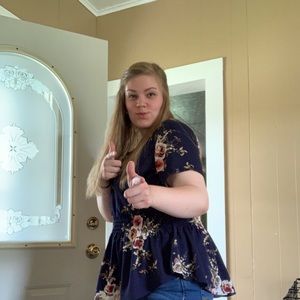 Meet your Posher, Brandi